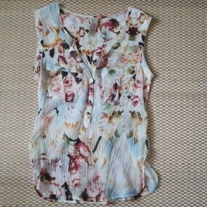 Stitch Fix Aratta Fiorna Split Neck Top Small